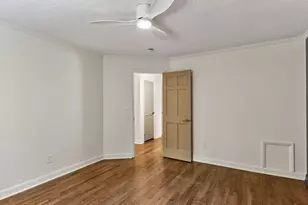 915 Dairyland Rd, Chapel Hill, NC 27516 - Photo 18