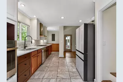 915 Dairyland Road, Chapel Hill, NC 27516 - Photo 10