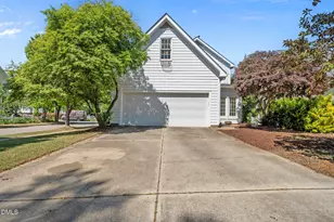 203 Carpenter Town Ln, Cary, NC 27519 - Photo 32