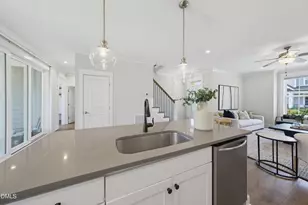 303 Quarter Gate Trce, Chapel Hill, NC 27516 - Photo 10