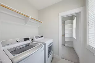 303 Quarter Gate Trce, Chapel Hill, NC 27516 - Photo 32
