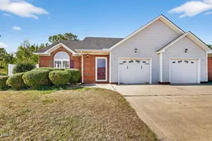 173 Ariel St, Lillington, NC 27546 - Photo 2