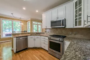 108 Ferncroft Ct, Cary, NC 27519 - Photo 18