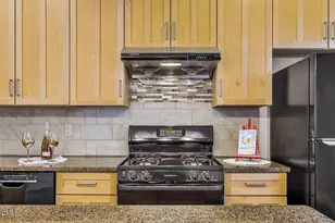 312 Charleston Ln, Chapel Hill, NC 27517 - Photo 16