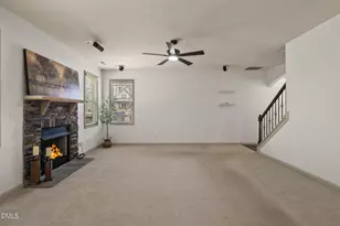 420 Collinsworth Dr, Clayton, NC 27527 - Photo 10
