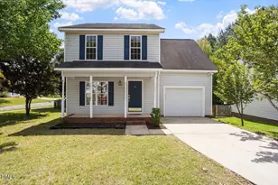528 Arbor Creek Dr, Holly Springs, NC 27540 - Photo 2