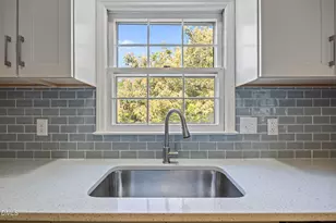 105 E Murray Ave, Durham, NC 27704 - Photo 4