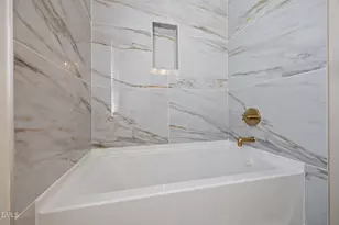 105 E Murray Ave, Durham, NC 27704 - Photo 10