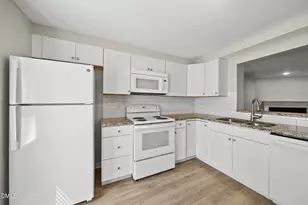 606 Middleton Ave, Cary, NC 27513 - Photo 12