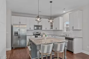 805 Buckner Ct, Fuquay Varina, NC 27526 - Photo 18