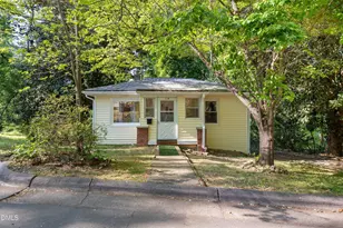 119 Johnson St, Chapel Hill, NC 27516 - Photo 2