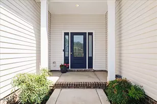 543 Joseph Alexander Dr, Fuquay Varina, NC 27526 - Photo 2