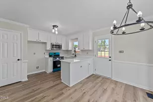 370 Sanders Rd, Benson, NC 27504 - Photo 8