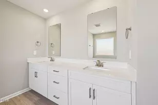 100 Stradshire Ct, Zebulon, NC 27597 - Photo 32