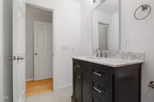 1515 E Franklin St, Chapel Hill, NC 27514 - Photo 22