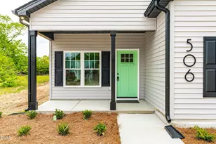 506 E Townsend St, Dunn, NC 28334 - Photo 2