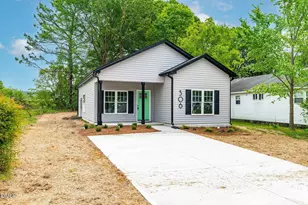506 E Townsend St, Dunn, NC 28334 - Photo 20