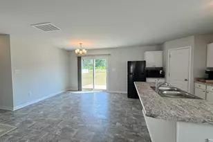 72 Betty Ann St, Dunn, NC 28334 - Photo 8