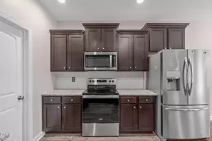 149 Dundalk Dr, Zebulon, NC 27597 - Photo 12