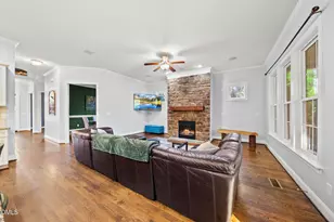 3010 Brighton Bluff Dr, Apex, NC 27539 - Photo 18