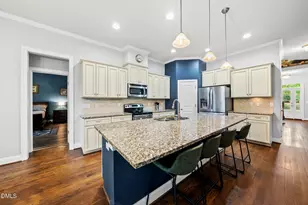3010 Brighton Bluff Dr, Apex, NC 27539 - Photo 2