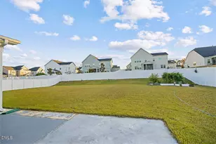 2016 Delaney Hills Ln, Fuquay Varina, NC 27526 - Photo 46