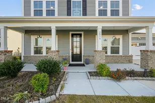 2016 Delaney Hills Ln, Fuquay Varina, NC 27526 - Photo 6