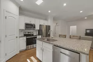 386 Howards Crossing Dr, Wendell, NC 27591 - Photo 8