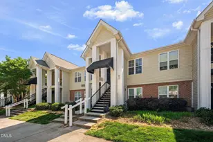 2400 Huntscroft Ln, Raleigh, NC 27617 - Photo 44