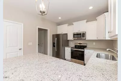 705 E Spruce Street, Goldsboro, NC 27530 - Photo 8
