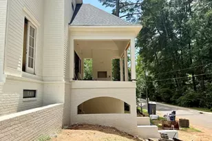 2123 Dunhill Dr, Raleigh, NC 27608 - Photo 38