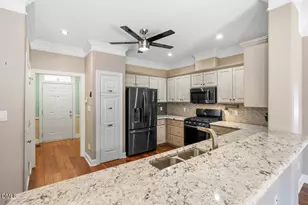 929 Old Baron Dr, Fuquay Varina, NC 27526 - Photo 4