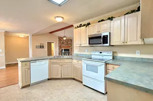 7636 Galena Dr, Fayetteville, NC 28314 - Photo 10