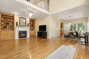911 N Columbia St, Chapel Hill, NC 27516 - Photo 1