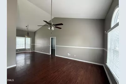 101 Thompson Drive, Selma, NC 27576 - Photo 2