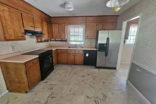 3748 Masters Dr, Hope Mills, NC 28348 - Photo 12