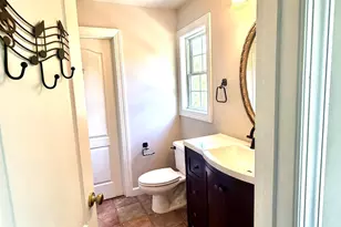 2905 Hunters Bluff Dr, Raleigh, NC 27606 - Photo 32