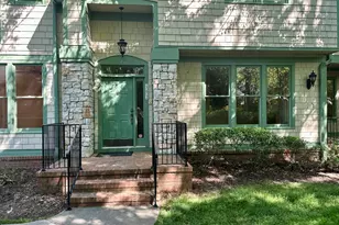 102 Presque Isle Ln, Chapel Hill, NC 27514 - Photo 2