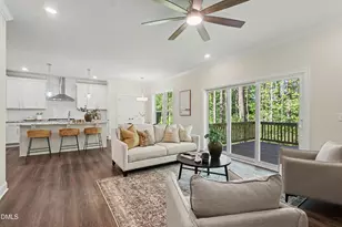 900 SW Maynard Rd, Cary, NC 27511 - Photo 8