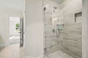 900 SW Maynard Rd, Cary, NC 27511 - Photo 20