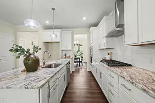 900 SW Maynard Rd, Cary, NC 27511 - Photo 4