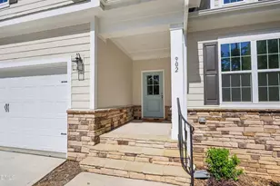 902 SW Maynard Rd, Cary, NC 27511 - Photo 4