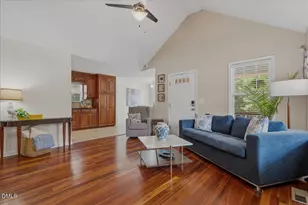 901 Dorothy Sanders Way, Raleigh, NC 27601 - Photo 2
