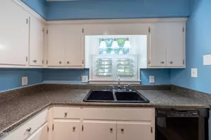2217 Nash Pl N, Wilson, NC 27896 - Photo 6