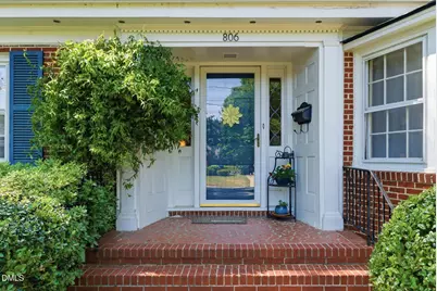 806 S 1st Street, Smithfield, NC 27577 - Photo 2
