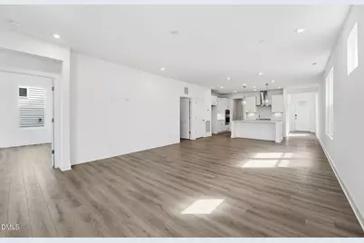 501 Maumelle Way #211, Durham, NC 27703 - Photo 8