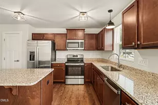 8549 Kenridge Ln, Fuquay Varina, NC 27526 - Photo 10
