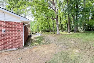 1842 Lynne Ave, Henderson, NC 27536 - Photo 34