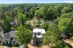 3431 Bradley Pl, Raleigh, NC 27607 - Photo 8