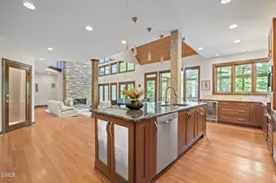 12117 Cliffside Cir, Raleigh, NC 27609 - Photo 28